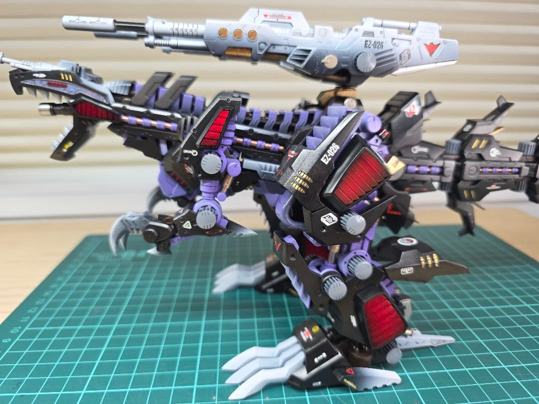 ゾイドHMMジェノザウラー全塗装