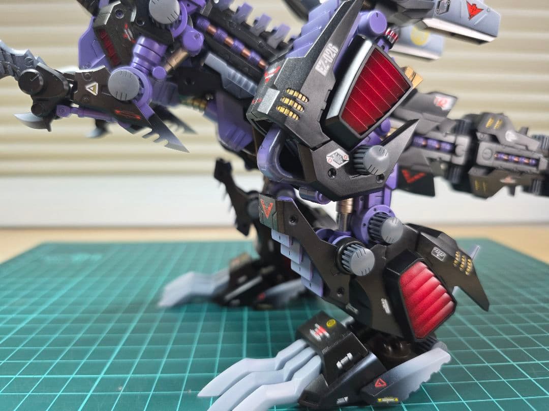 ゾイドHMMジェノザウラー全塗装