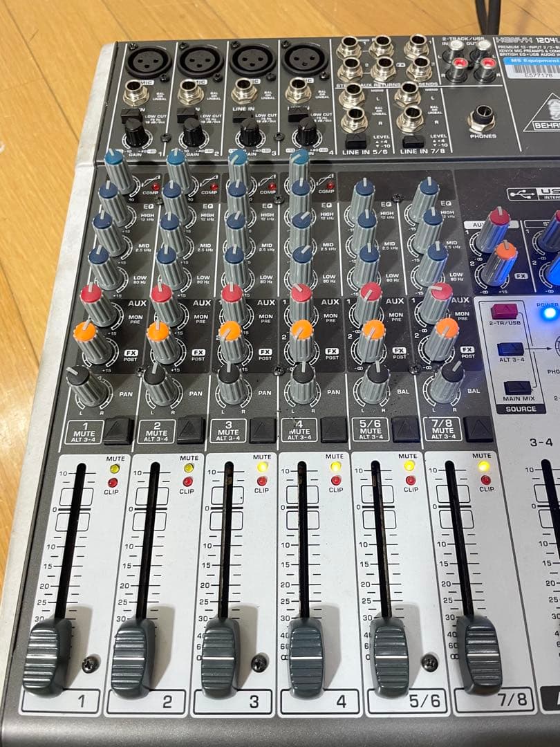 【動作確認済み/１か月保証付き】BEHRINGER XENYX X1204USB