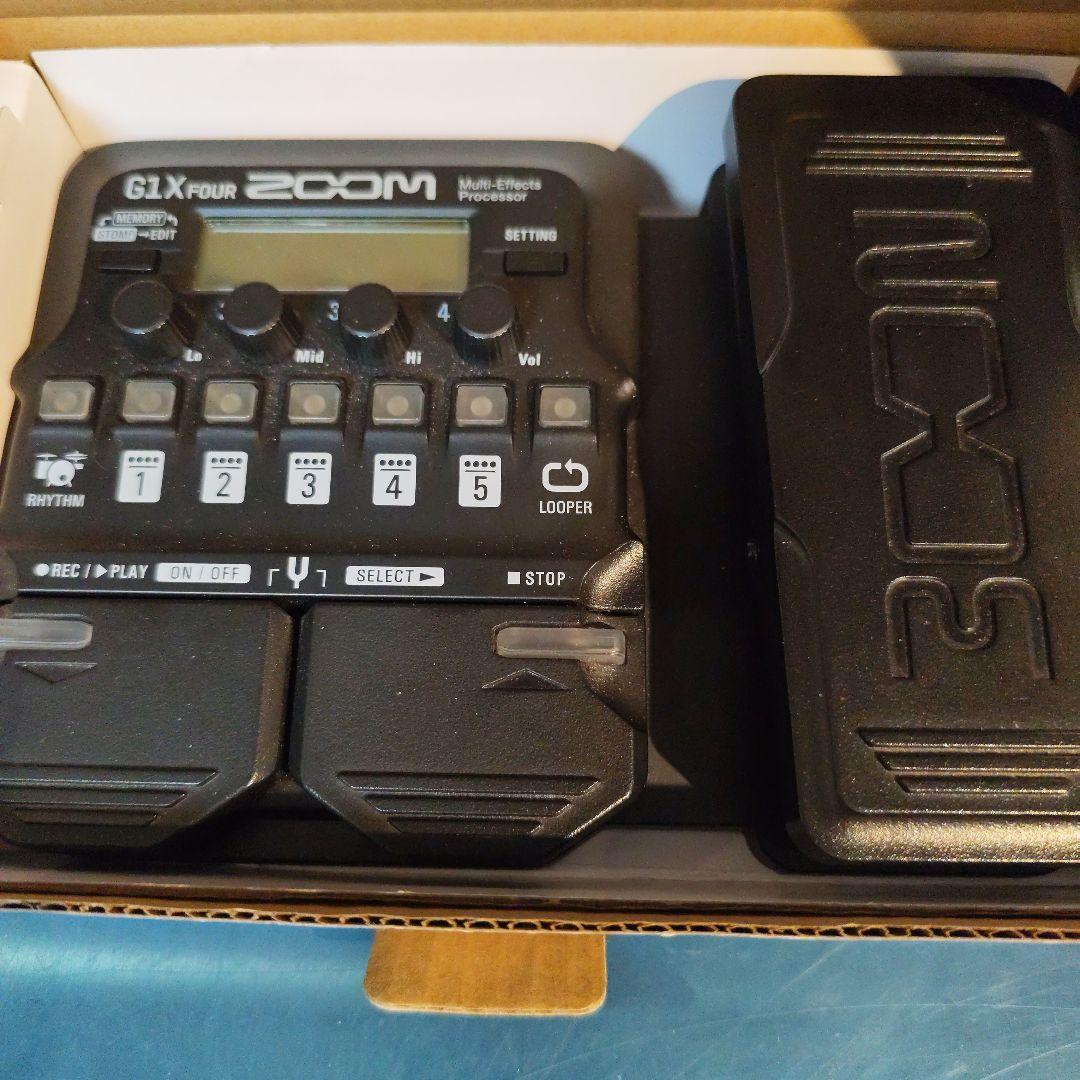 ZOOM ズーム G1X FOUR ギター用マルチエフェクター ペダル付き