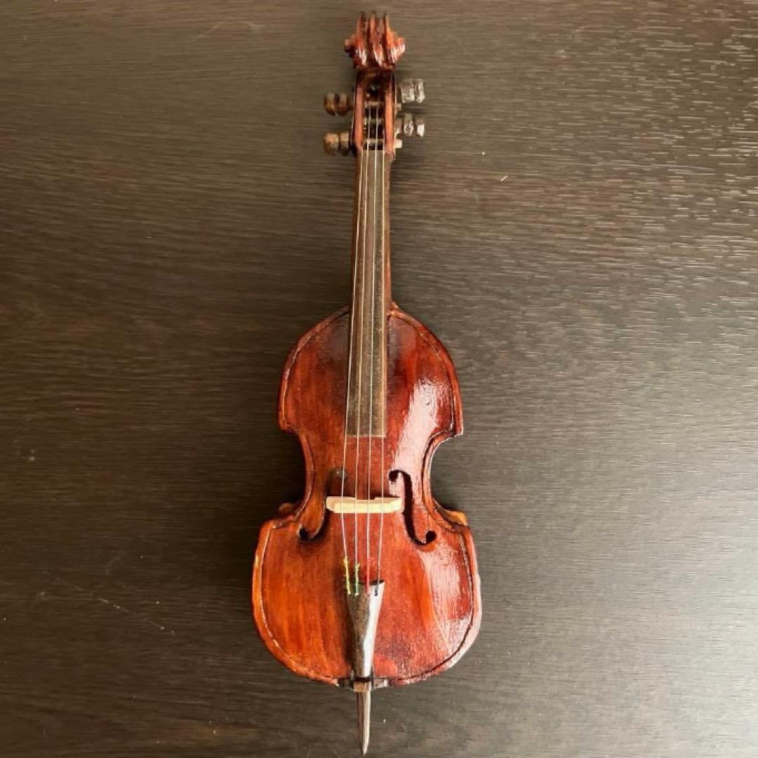 手作り小型コントラバス（約22cm）
