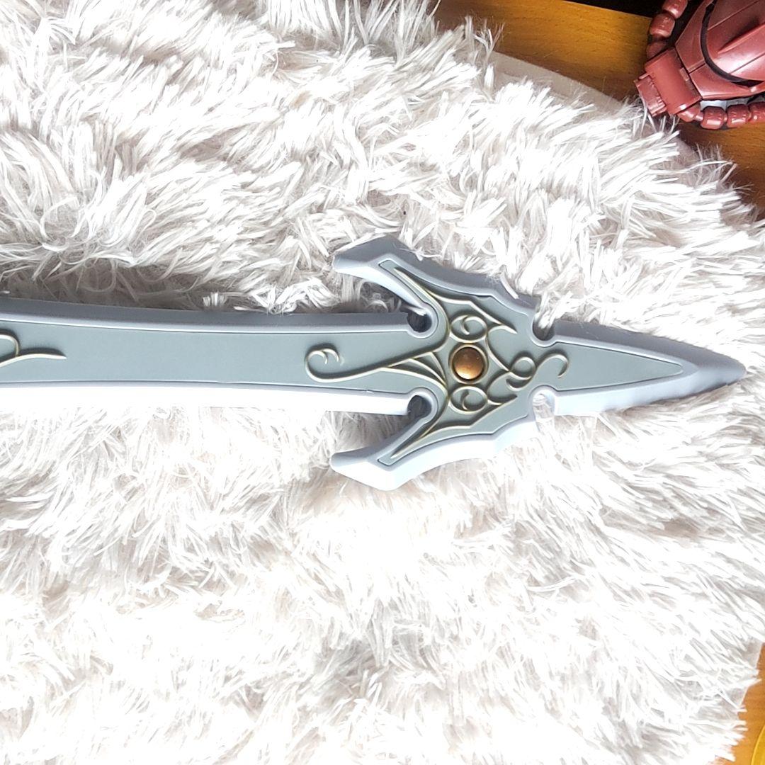 ドゴンクエスト ロトの剣 ロトの盾 天空の剣