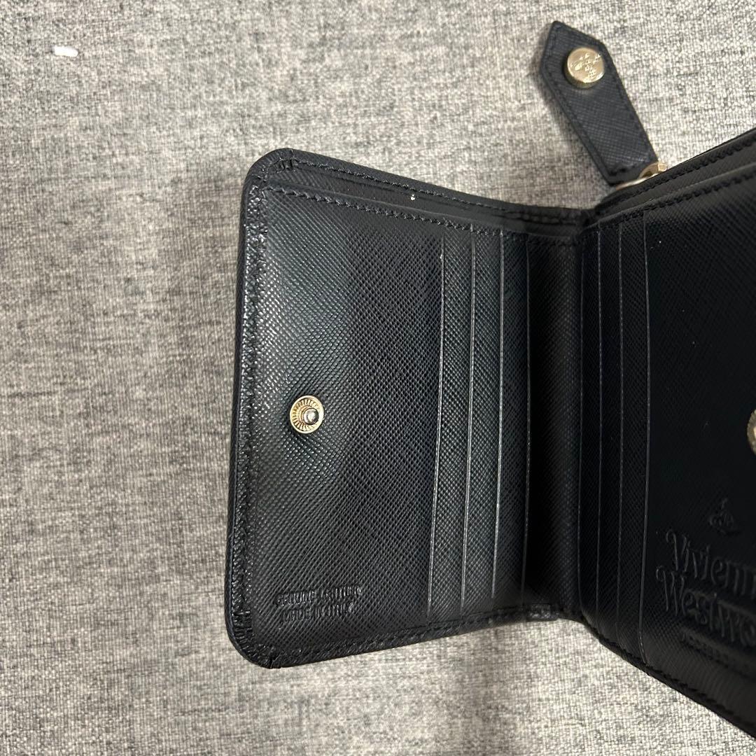 ブラック 二つ折り財布 ゴールドロゴ