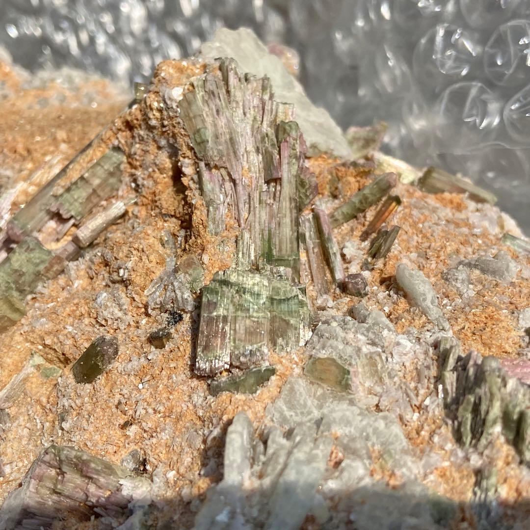 18cm ウォーターメロン　トルマリン　レピドライト　ブラジル　鉱物標本