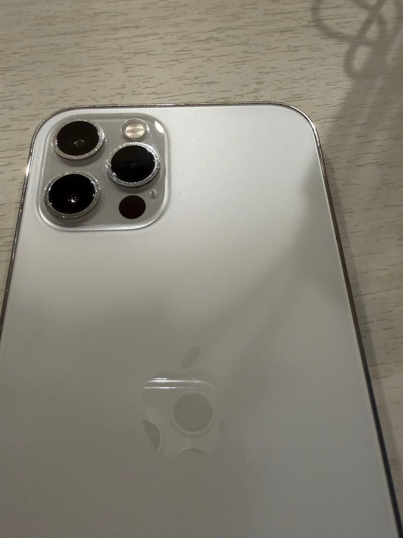 Apple iPhone 12 Pro シルバー　512GB