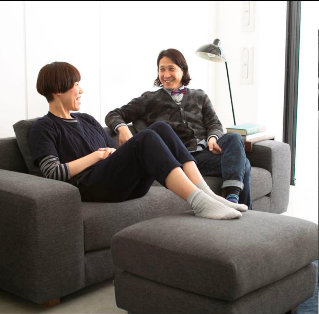 送料込‼️美品　NOYES ノイエス　オットマン　ネイビー