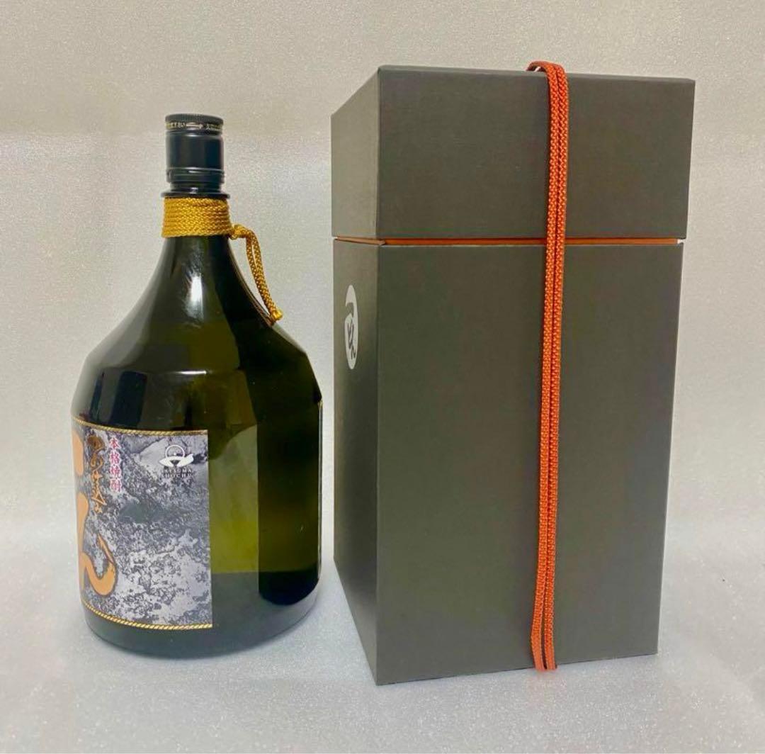 【希少品】一どん化粧箱付1800ml 金ラベル　　　　　村尾　森伊蔵　魔王