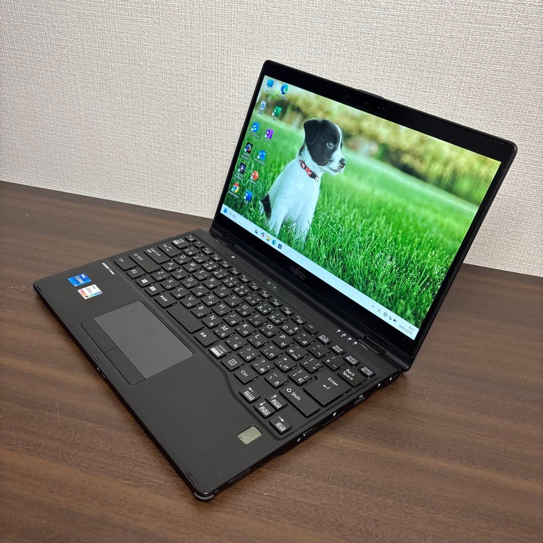タッチペン付き！超軽量＆超高性能富士通製13.3インチ2in1モバイルPC！