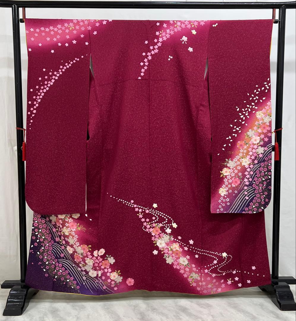 振り袖　フルセット　長襦袢　成人式　 金彩加工　刺繍入り　金通し　ワイン 655