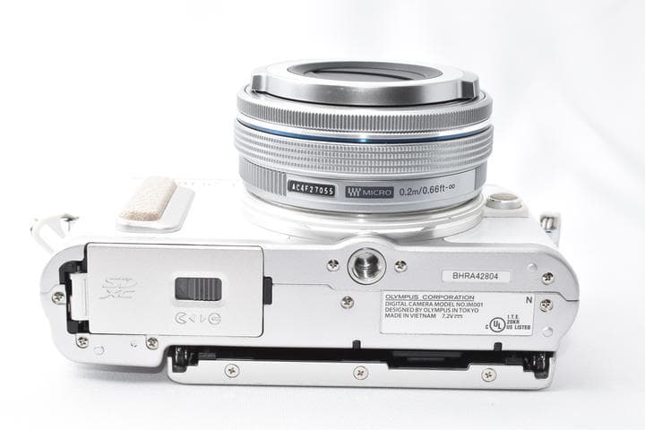 【美品】OLYMPUS PEN E-PL8 ホワイト レンズキット