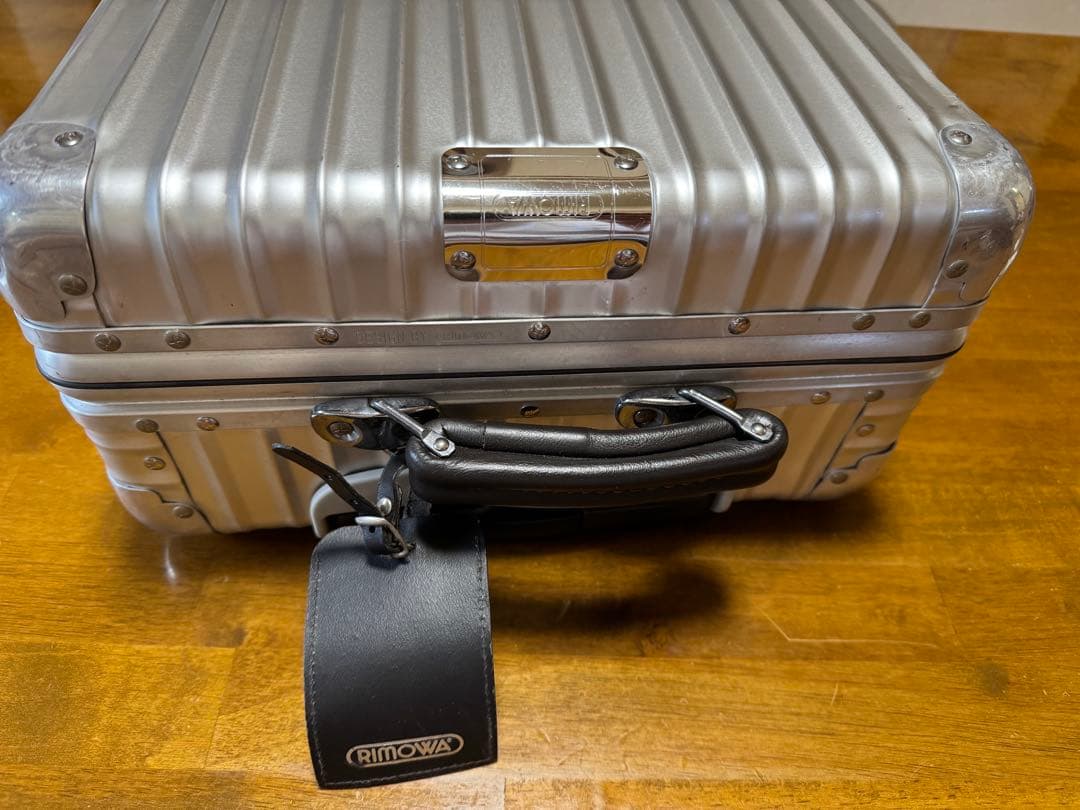 RIMOWA リモワ クラシック　2輪　機内持込サイズ