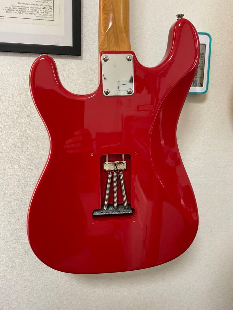 ストラト　タイプ　キャンディレッド