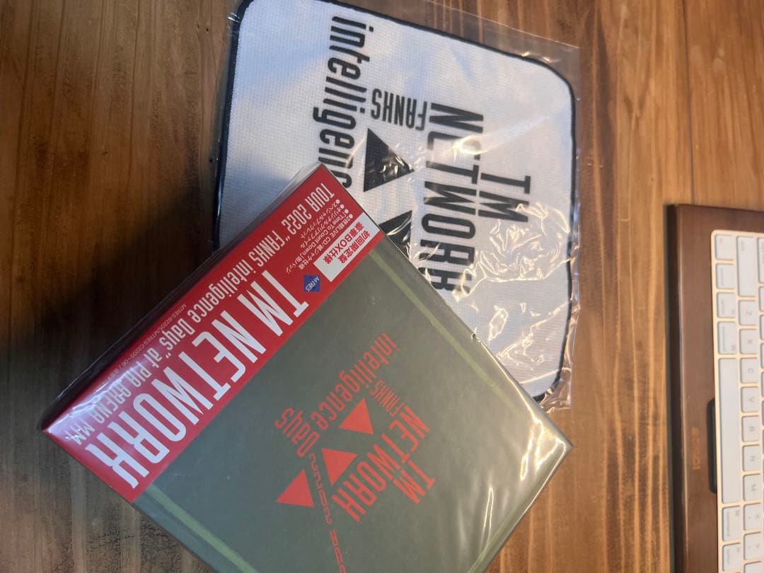 TM NETWORK ブルーレイ6枚セットとグッズ