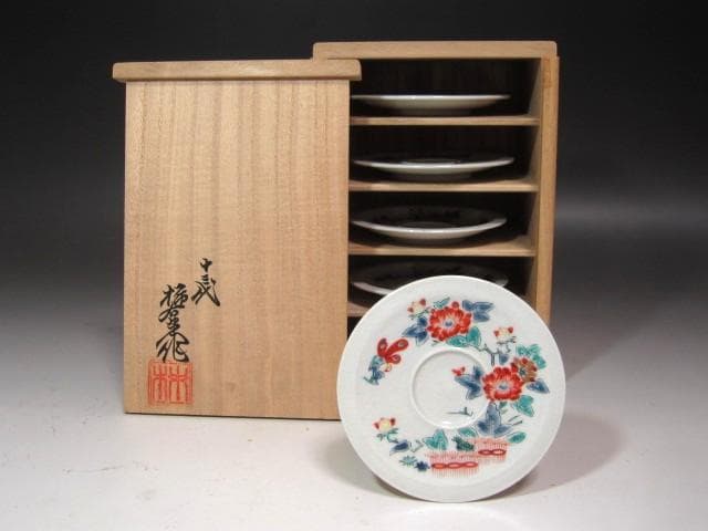 ★　13代柿右衛門　錦牡丹絵皿　五客★x617