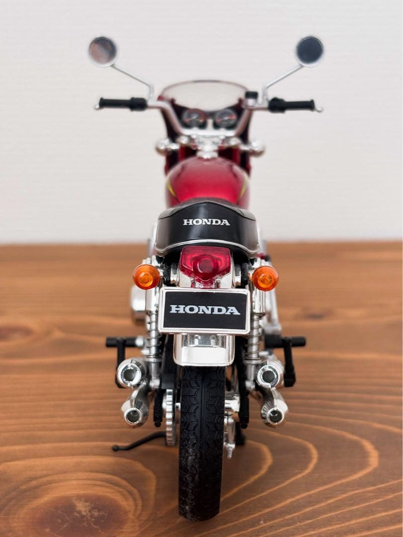 MAFEX T-800 ターミネーター ＋ ホンダCB750FOUR カスタム