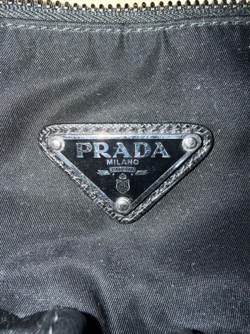 PRADA ナイロンビジネスバッグ