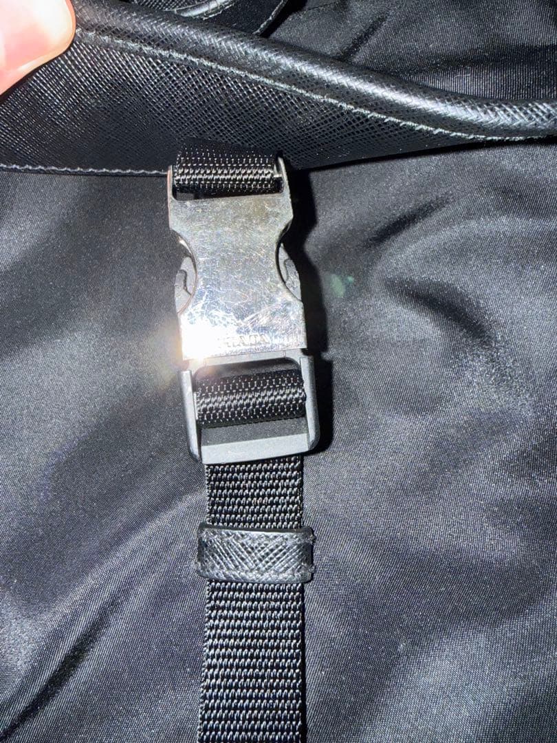 PRADA ナイロンビジネスバッグ