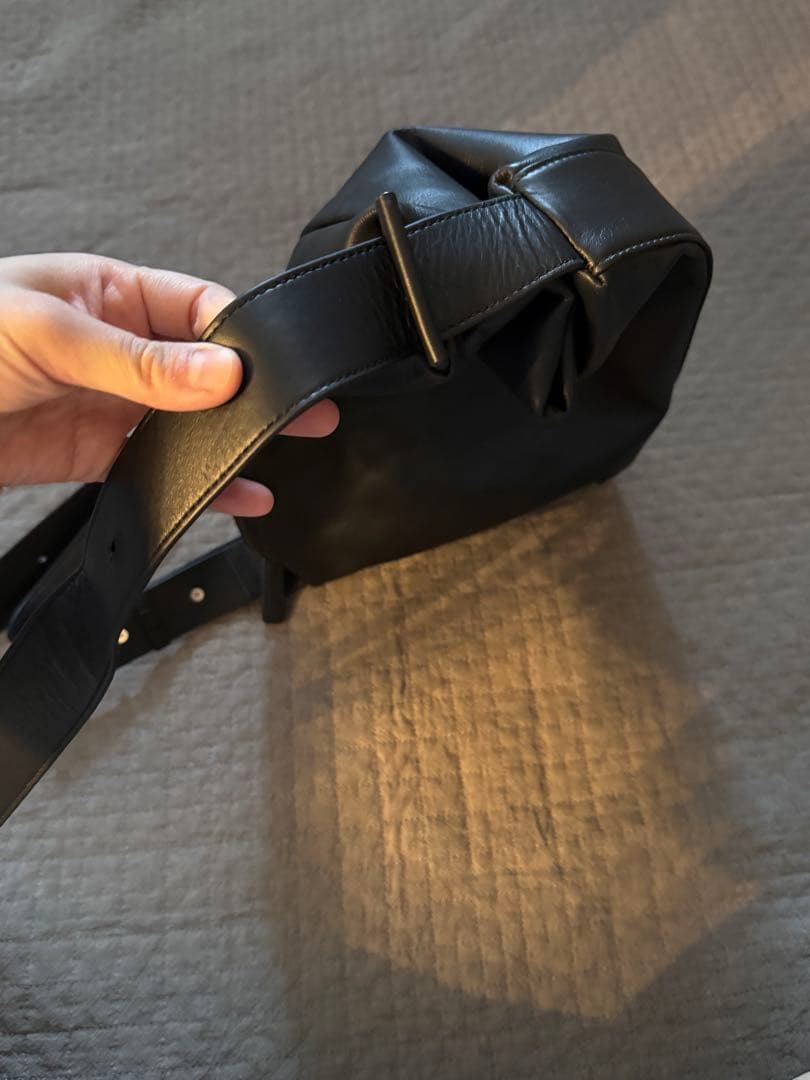 《本革/480g》2WAYレザーショルダーバッグ　earPAPILLONNER