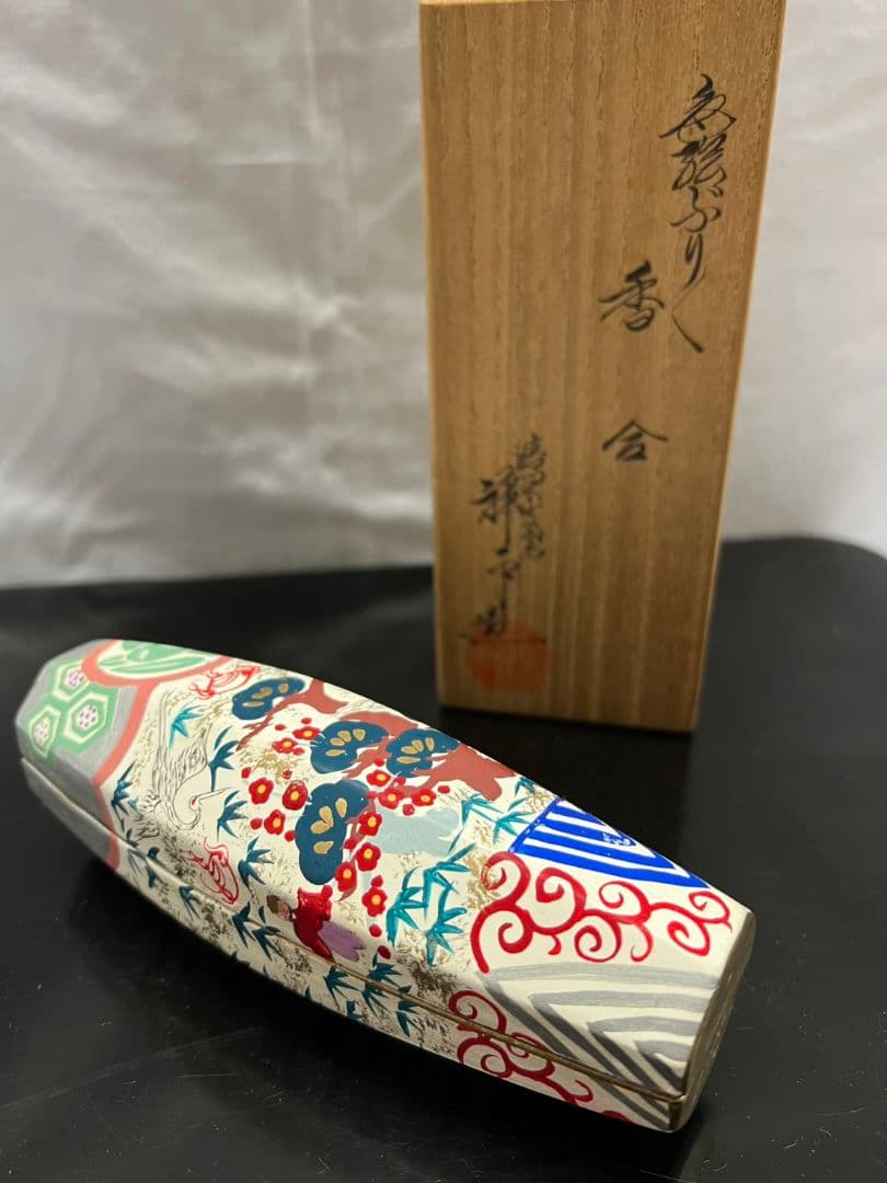 色絵 ぶりぶり香合 清閑寺窯 祥平造 茶道具