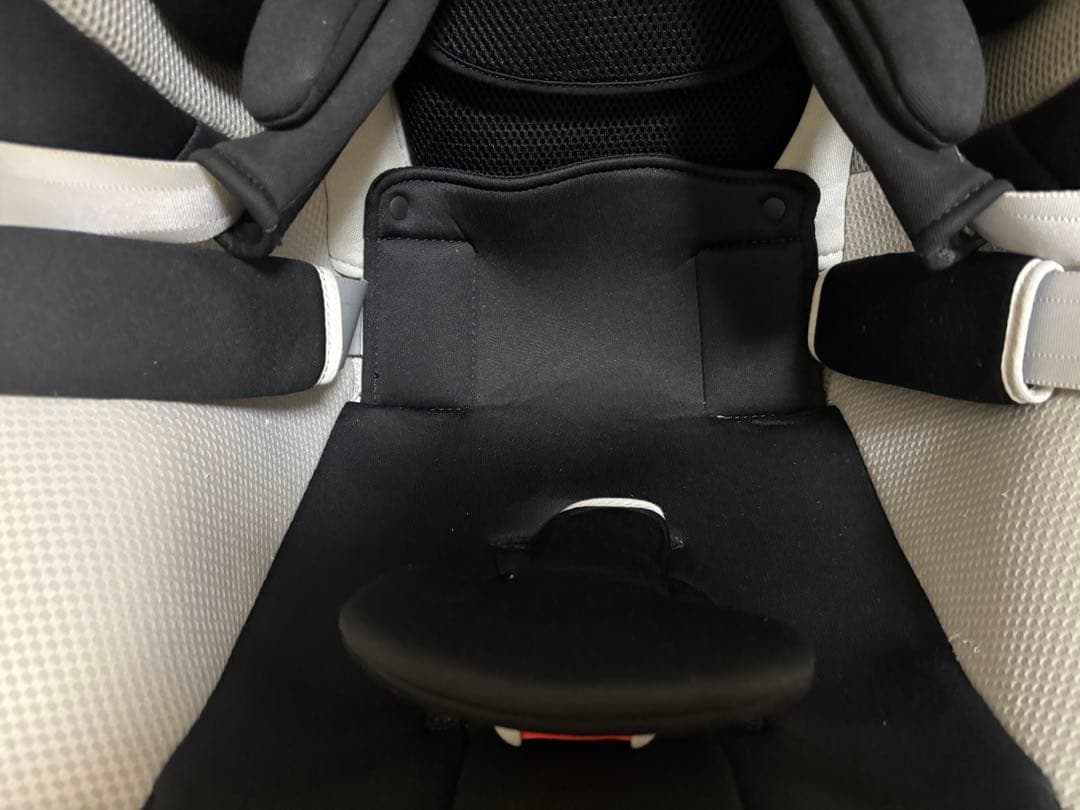 美品⭐︎チャイルドシート　エールベベ クルットNT/クルットNT2