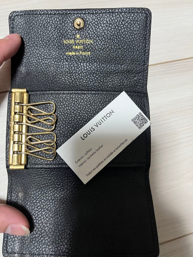 LOUIS VUITTON レザー キーケース