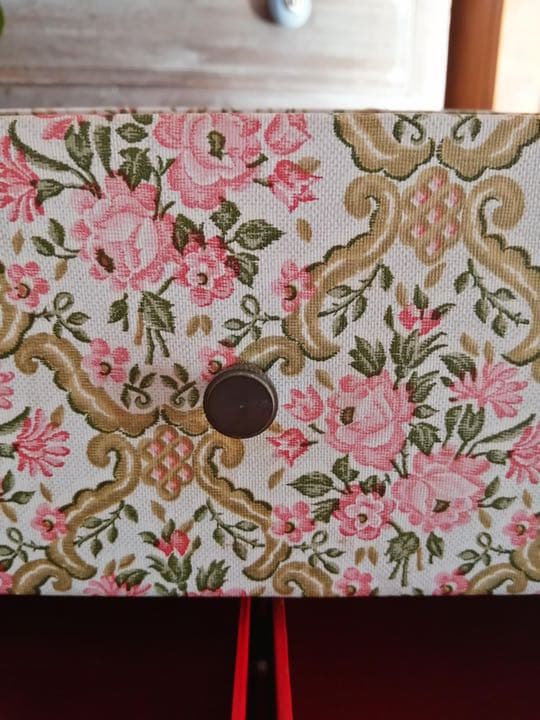 薔薇柄のヴィンテージ引き出し　フランスヴィンテージ