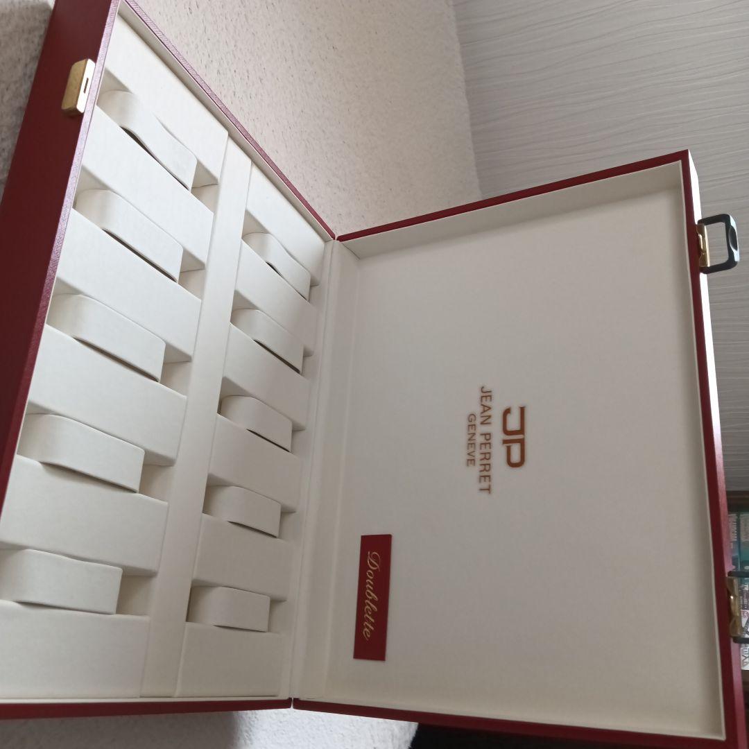 JEAN PERRET 赤い時計ケース