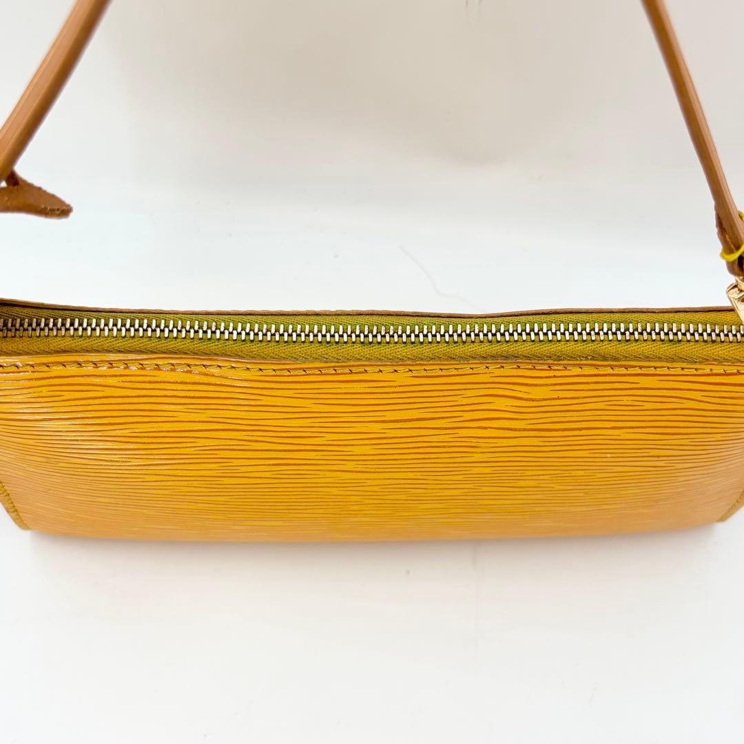 LOUIS VUITTON エピ　ポシェット　アクセサリーポーチ イエロー