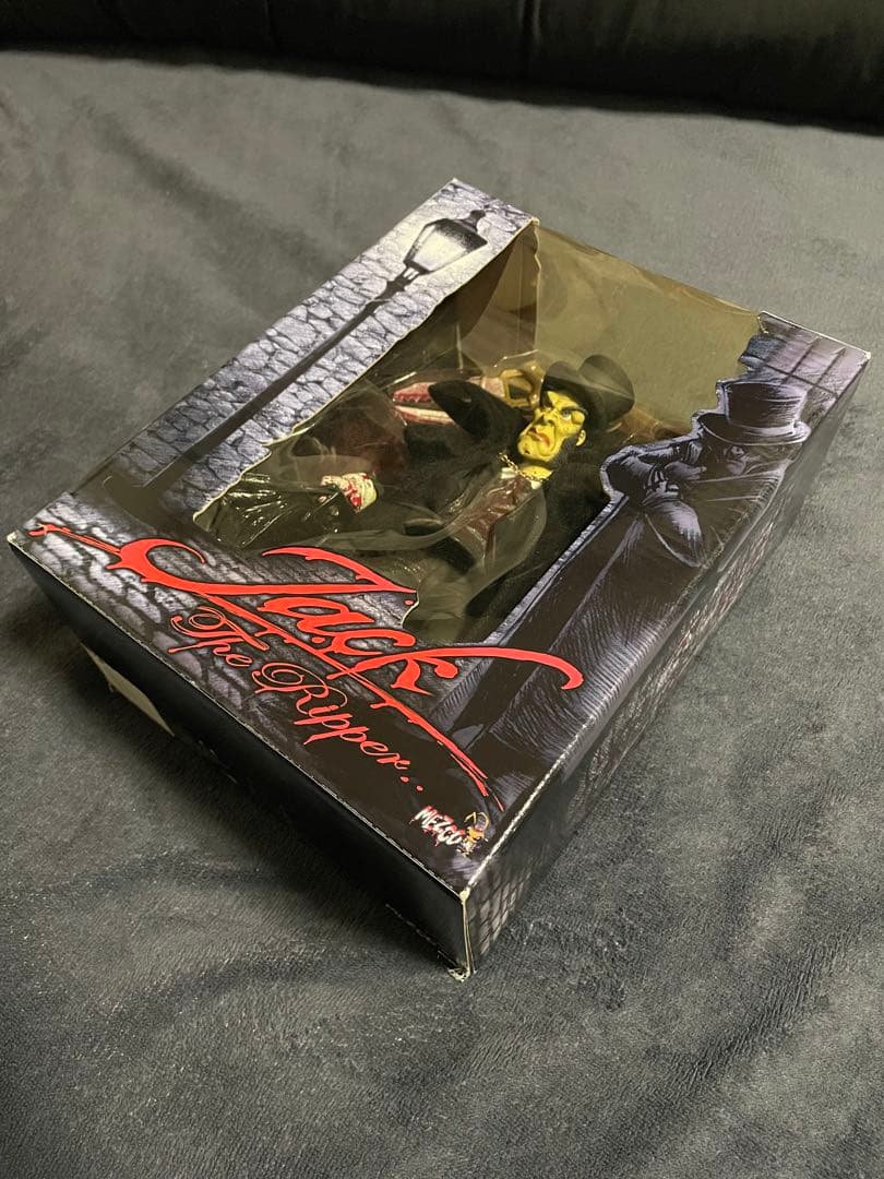 Jack The Ripper フィギュア MEZCO