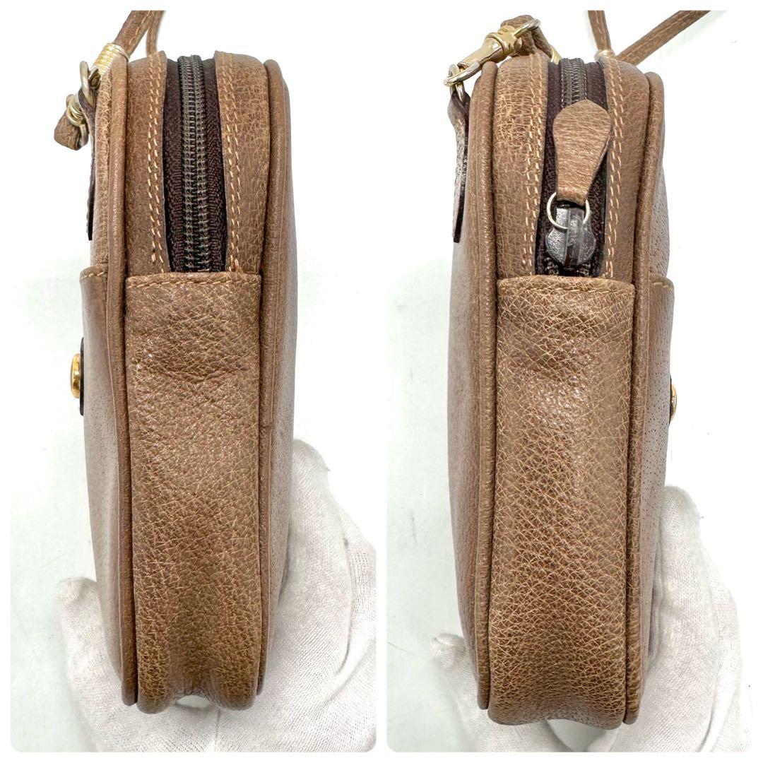 美品 OLD GUCCI ショルダーバッグ インターロッキング ヒステリア 茶