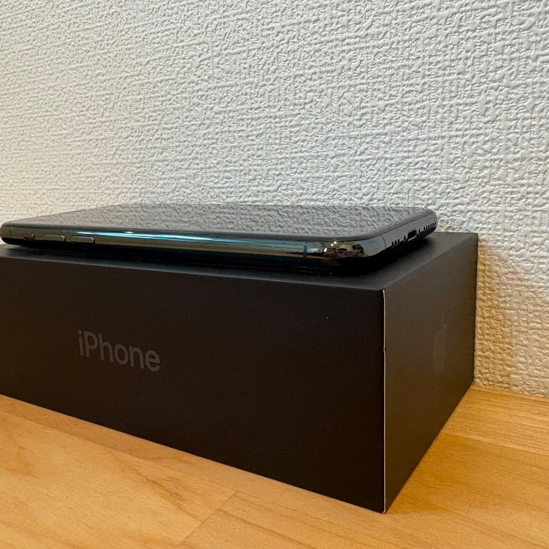 バッテリー残量94% iPhone11Pro 256GB ミッドナイトグリーン
