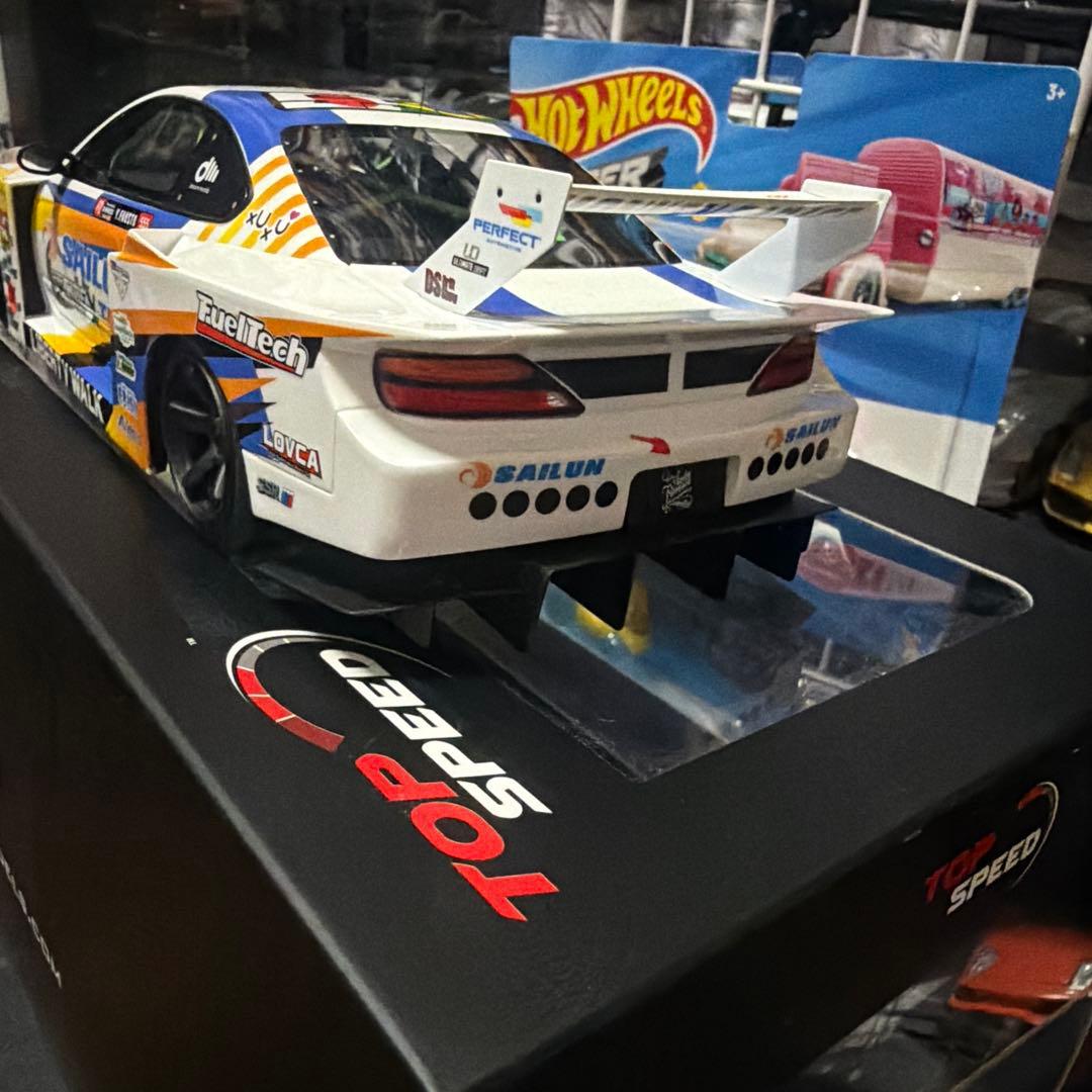 ミニカー TOP SPEED SILVIA S15 LIBERTY WALK 1/18