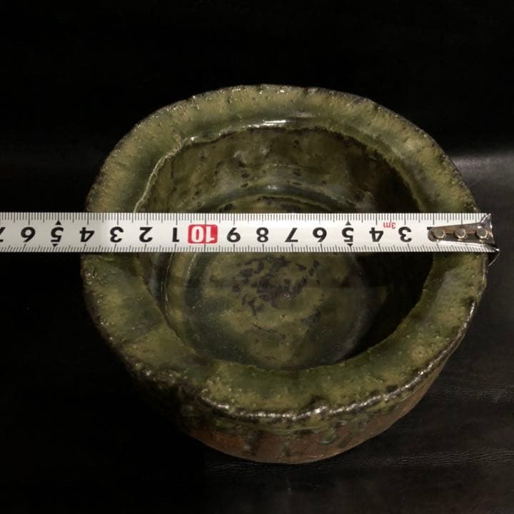 遺品整理◼️蔵からまた謎の古美術品の陶器が出て来ました。抹茶茶碗？茶道具？花道具？