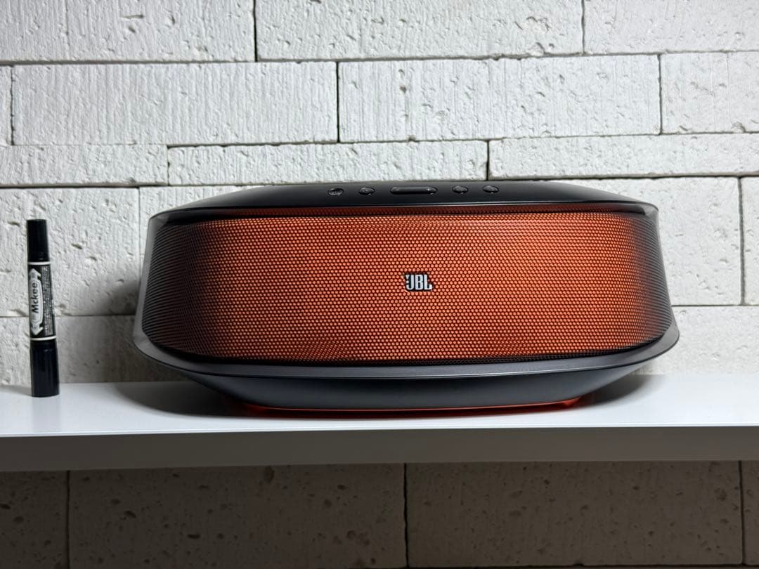 JBL OnBeat Rumble Bluetoothスピーカー