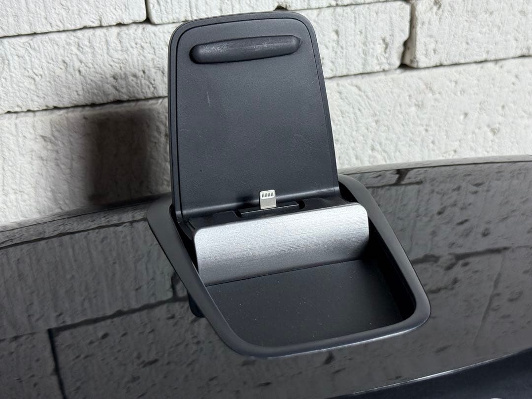 JBL OnBeat Rumble Bluetoothスピーカー