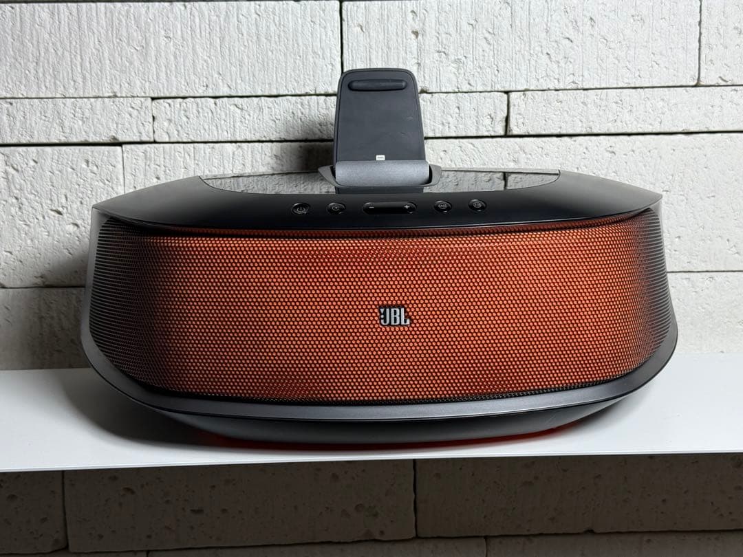 JBL OnBeat Rumble Bluetoothスピーカー