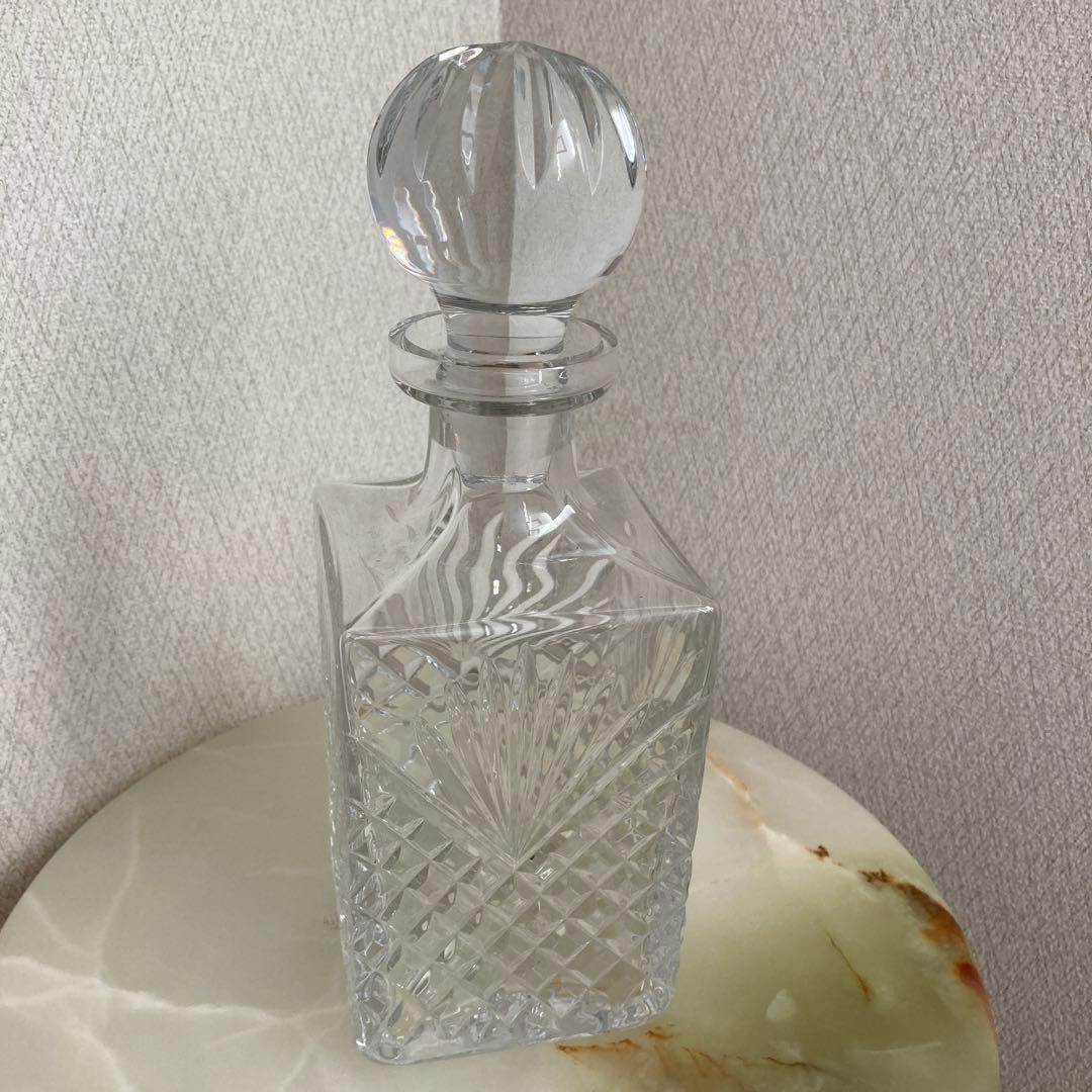 クリスタルボトル　昭和レトロ　ヴィンテージ