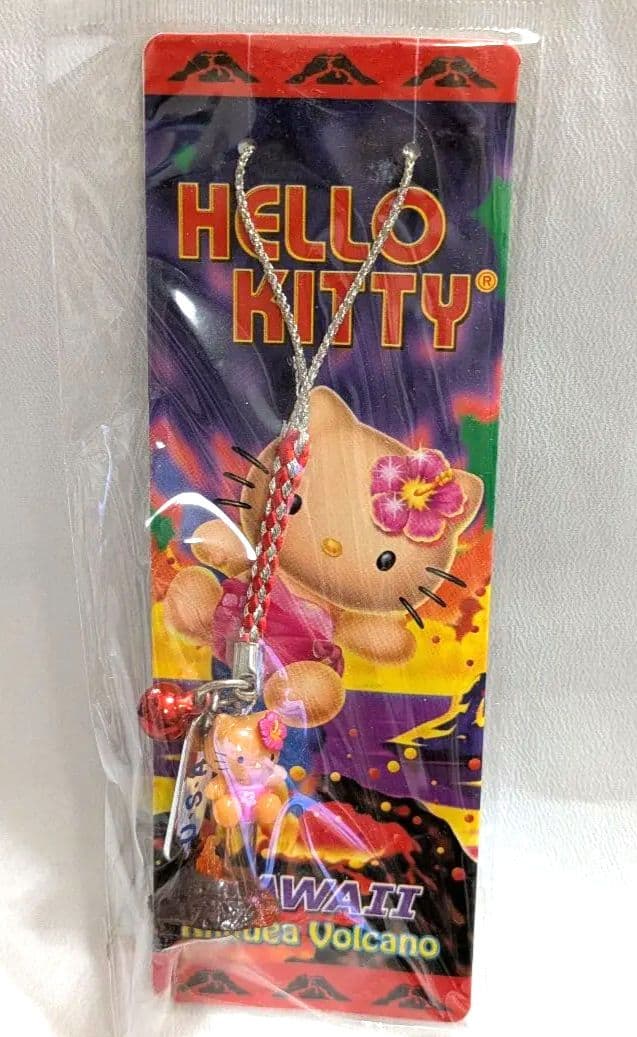 J*_様 日焼けハローキティ ハワイ　キラウエア火山　根付　2012　未開封
