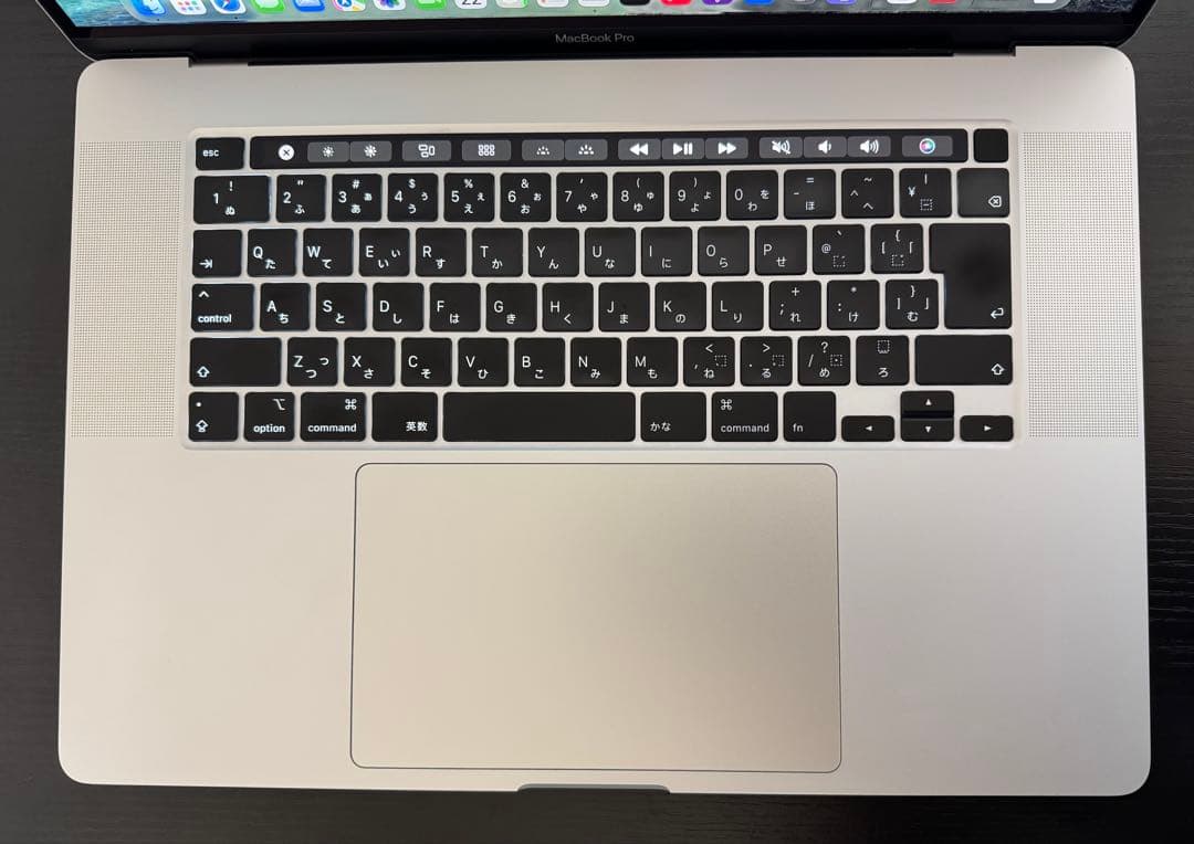MacBookPro i9 32GB 1TB 充放電206回 バッテリー84%