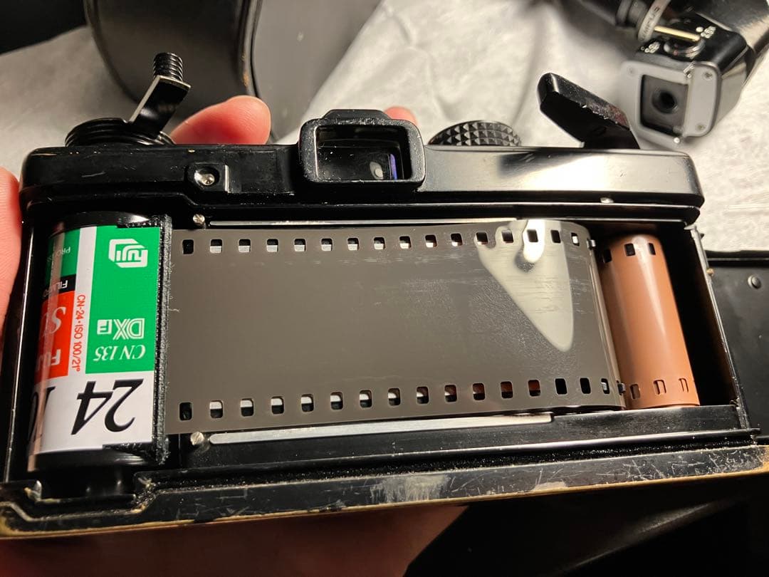 OLYMPUS OM2 + 50 1.8 フィルムカメラ 実用品 付属品あり