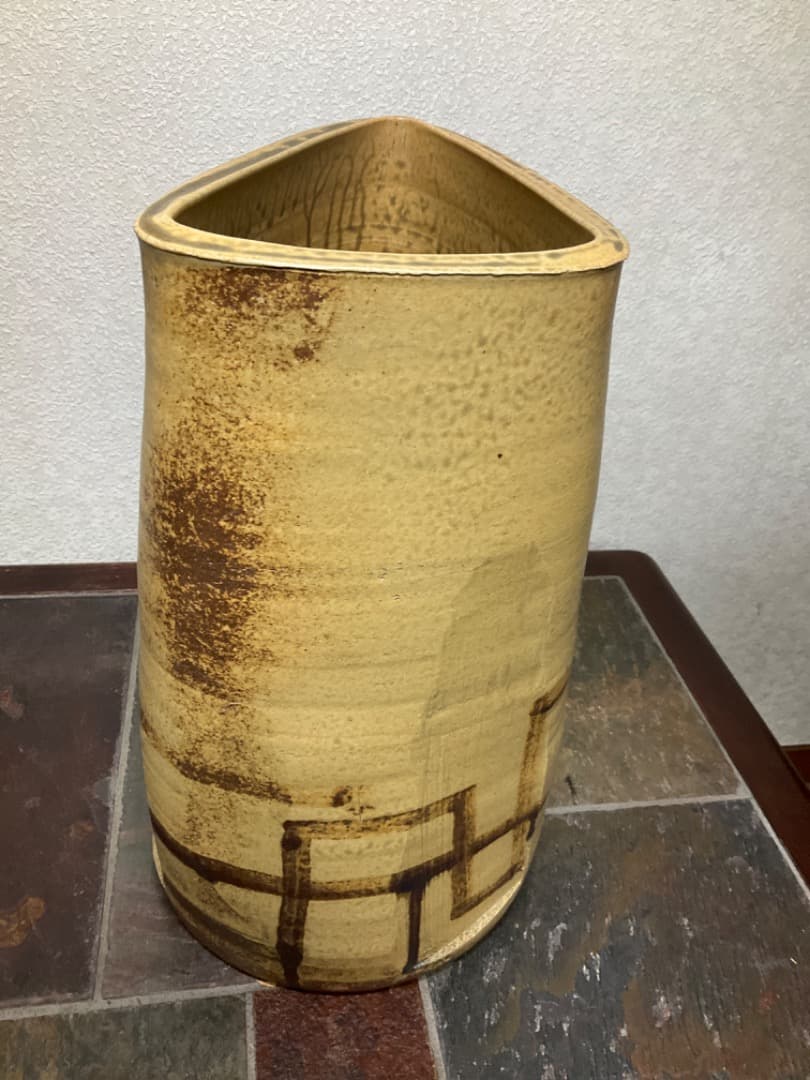 【お値下げ】萩焼　玉俤山　野坂江月堂　伊羅保手　花器　希少