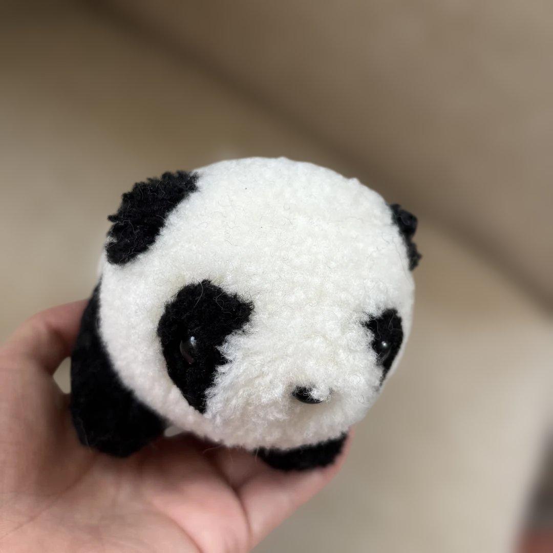 新品☆素材ムートン　パンダのストラップ