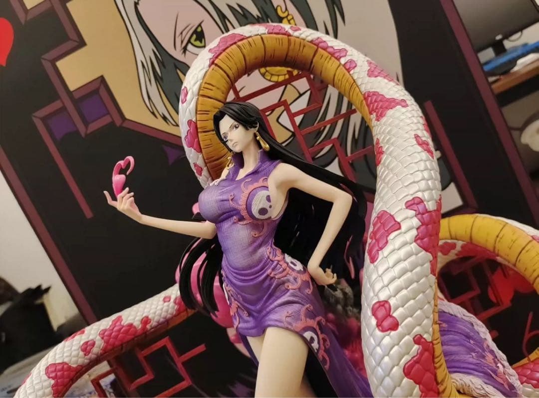 ワンピース　ボア・ハンコック　ガレージキット　フィギュア　完成品