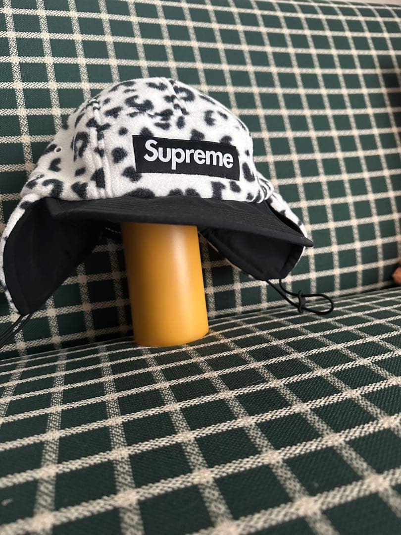 Supreme レオパード柄 フラップ付きキャップ
