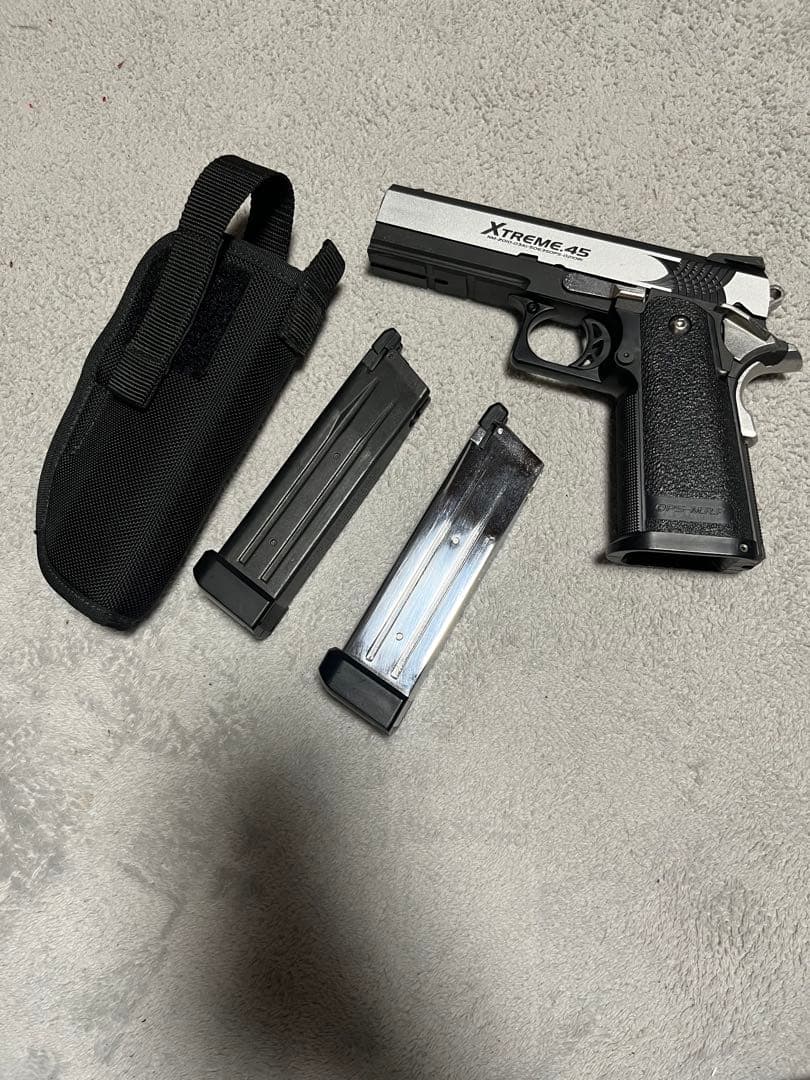 ハイキャパ　エクストリーム　本体・マガジン・ホルスターセット02