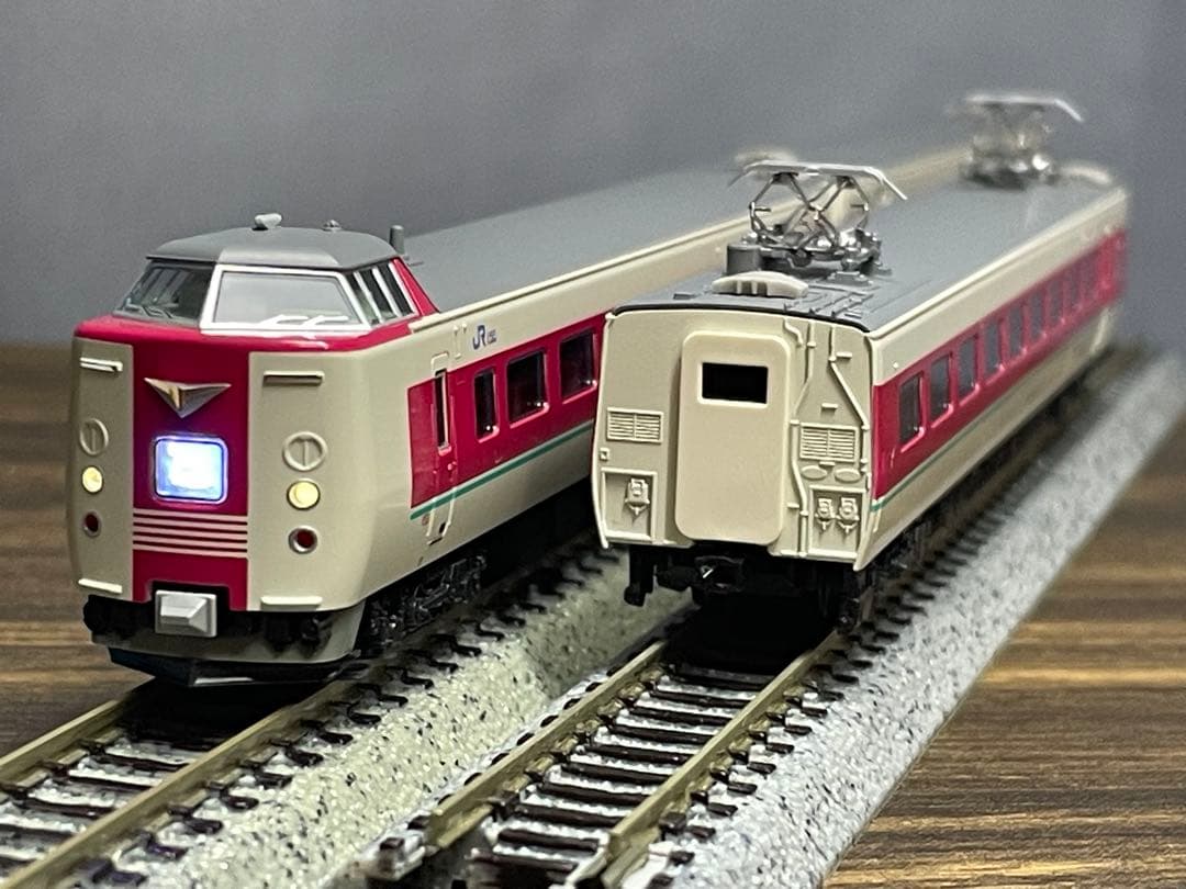 KATO 10-1452ベース ゆったりやくも 381系増結用J4編成