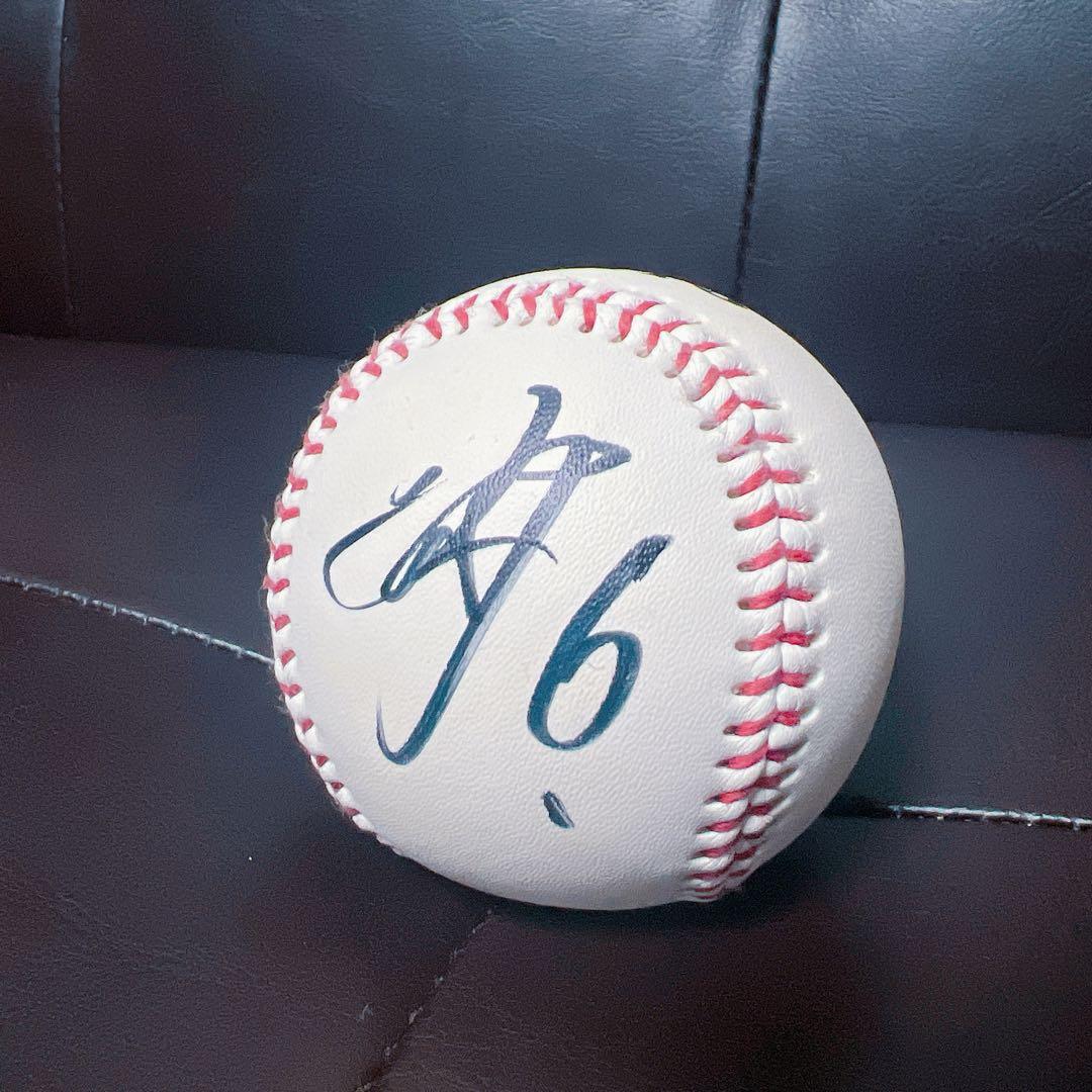 値下げ不可 巨人　ジャイアンツ　坂本勇人　投げ入れ　直筆サインボール