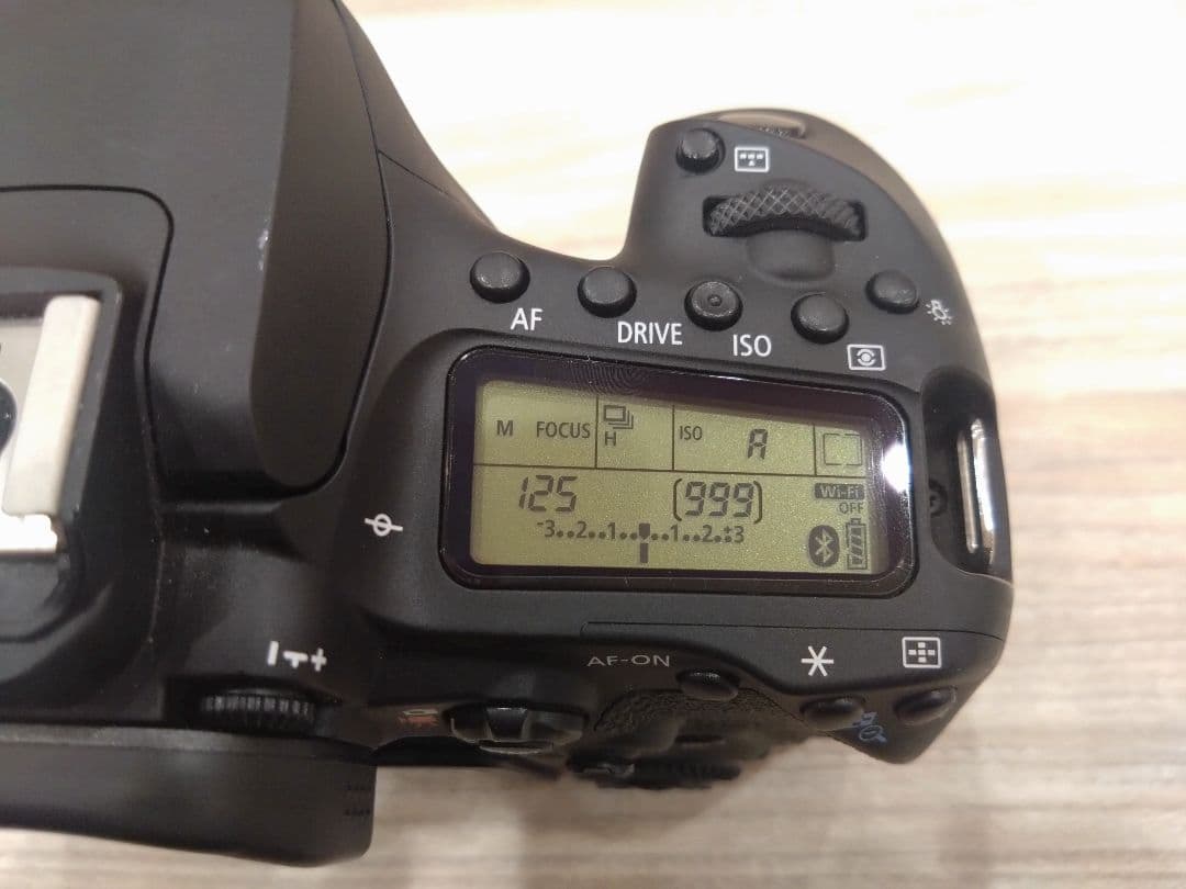 Canon EOS 90D デジタル一眼レフカメラ キャノン