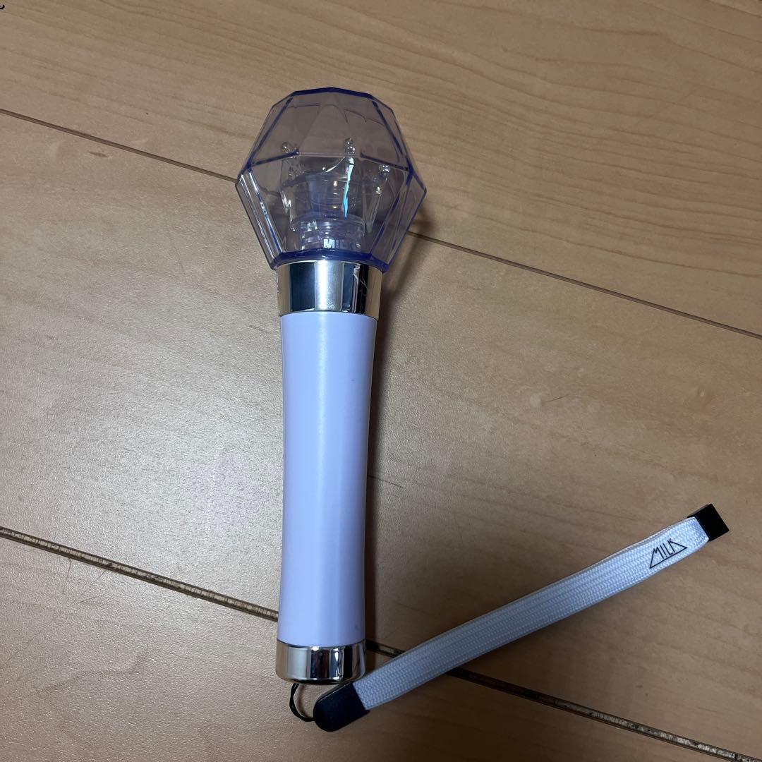 M!LK ペンライト ミルクラスタルスティック 3