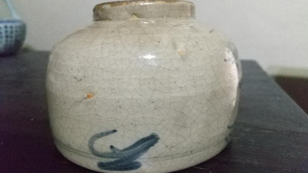 瀬戸　太白手　笹葉絵　茶碗（径10.2～10.7cm）